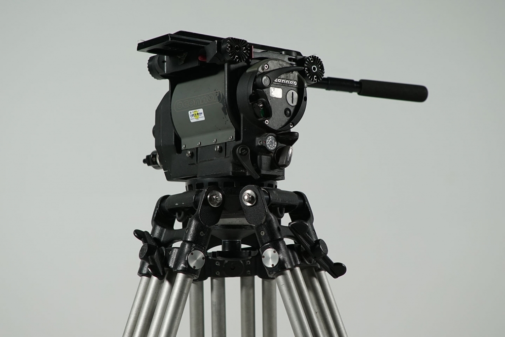 Tripods / Heads Light and Motion